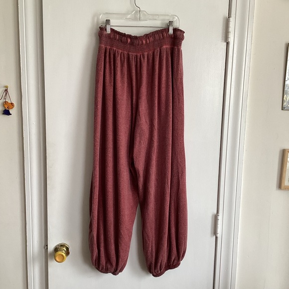 OUT FROM UNDER S Jogger Sweatpants Fleece Backing - Picture 2 of 7